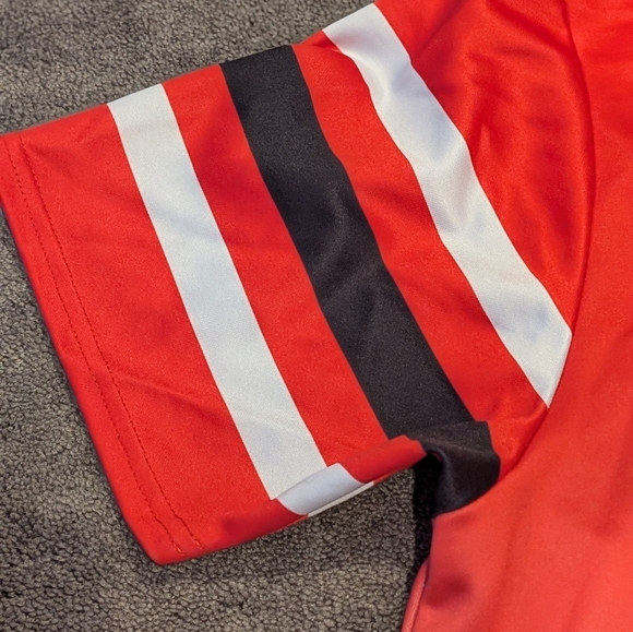 Daffy Duck Makobi Rich & Famous Jersey Always Stackin Stacks #36 Duck 2X - Picture 5 of 9